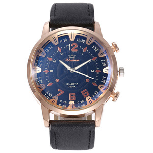 Luxury Trend Men Watch Set 4pcs cintura in pelle portafoglio occhiali da sole orologi al quarzo Set regalo regalo di moda <span class=keywords><strong>per</strong></span> <span class=keywords><strong>marito</strong></span> papà amico - Product Image 3