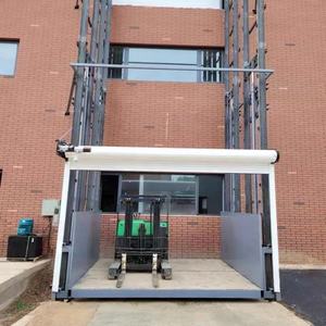 ลิฟต์บรรทุกสินค้าอุตสาหกรรม รับน้ำหนัก 2000 กก. ลิฟต์ขนส่งสินค้าแนวตั้งระบบไฮดรอลิกสำหรับคลังสินค้า พร้อมประตู จากผู้ผลิต - Product Image 4
