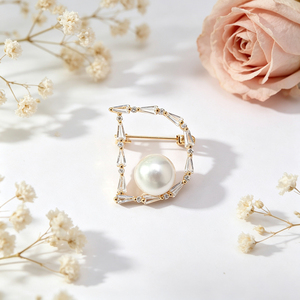 Broche en strass lettre D avec perle, boucle multifonctionnelle pour écharpe, épingle décorative pour vêtements féminins - Product Image 3