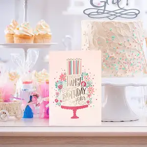 Nuevo diseño personalizado de papel artesanal de papel de aluminio caliente cumpleaños hecho a mano tarjeta de felicitación