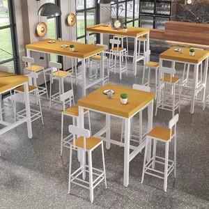 Juego de <span class=keywords><strong>Mesa</strong></span> y Sillas Cuadradas Pequeñas de Madera Sólida Americana para Cafetería y Tienda de Té con Leche, Personalizable - Product Image 5