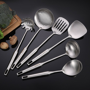 Utensilios de cocina de acero inoxidable 304 engrosado, espátulas domésticas, cucharas ranuradas, cucharones para sopa, espátulas para freír, espátulas para fideos - Product Image 1