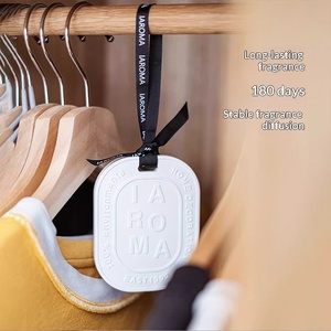 Pendentif diffuseur d'arômes en pierre de diatomite Camellia Reticula Rouge <span class=keywords><strong>pour</strong></span> armoire domestique, <span class=keywords><strong>sachet</strong></span> parfumé suspendu - Product Image 4
