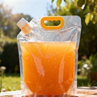 Poche à liquide autoportante de grande capacité avec bec verseur et poignée, en matériau haute résistance, idéale pour soupes et bouillons, conforme aux normes alimentaires.