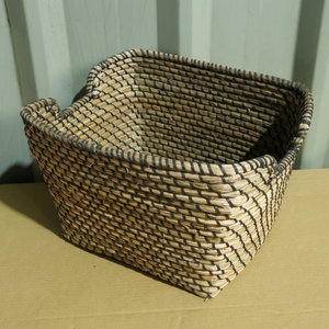 Vietnam Rattan Tray <b>Basket</b> Factory Direct <b>Cheap</b> Wholesale Premium Handmade Quality Diverse Designs for Bulk Orders and Export - Product Image 3