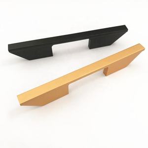 Armadio da cucina in alluminio porta in ottone oro CNC mobili lungo armadio maniglia <span class=keywords><strong>per</strong></span> camera da letto uso esterno e Villa - Product Image 3