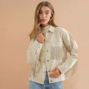 Veste en jean longue pour femme en coton respirant et écologique, style streetwear décontracté vintage, délavée, effilochée, blanche, avec franges - Product Image 6