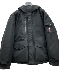 Chaqueta Táctica Negra para Hombre en Oferta - Abrigo con Capucha Multibolsillos Cálido para Invierno, Ropa Exterior Informal de Moda Resistente al Viento - Product Image 1