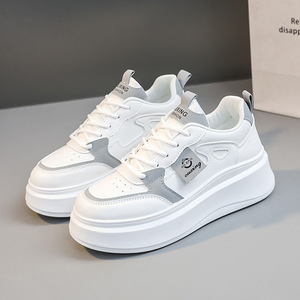 Baskets <span class=keywords><strong>d</strong></span>'été <span class=keywords><strong>d</strong></span>écontractées <span class=keywords><strong>pour</strong></span> femmes nouveau Style respirant couleur unie augmentant la hauteur chaussures de Style de marche polyvalentes à âme épaisse - Product Image 6