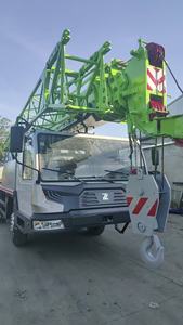 Grue hydraulique Zoomlion de 25 tonnes à haute efficacité, stabilité et performances élevées - Product Image 2