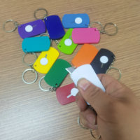 Produits cadeaux promotionnels personnalisés-Mini porte-clés en plastique à bas prix avec cutter-logo personnalisé disponible