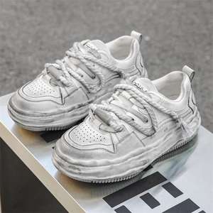 <span class=keywords><strong>รองเท้า</strong></span>ผ้าใบเพิ่มความสูงแบบซ่อน 7 ซม. สไตล์เรโทร ดีไซน์เก๋ ทนทาน <span class=keywords><strong>พื้น</strong></span>หนา ใส่ได้ทุกฤดู - Product Image 2