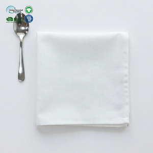 Serviettes de table blanches de luxe pour la restauration fine, 20x20 pouces, en polycoton, couleur personnalisée, imperméables, réutilisables pour les réceptions de mariage - Product Image 1