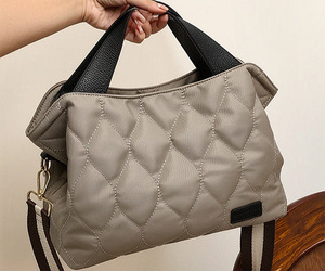 Bolso Tote para Mujer, Ligero, Moderno, Tipo Puffer, Bandolera, Bolso de Hombro, Acolchado - Product Image 6