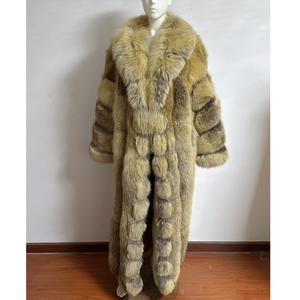 RXFurs Giacca in Pelliccia Calda a Righe Verticali, Extra Lunga, Lussuosa in Vera Pelliccia di Volpe Dorata con Grande Colletto - Product Image 1