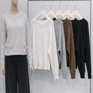 <span class=keywords><strong>Pull</strong></span>-over en tricot décontracté à <span class=keywords><strong>col</strong></span> <span class=keywords><strong>roulé</strong></span> en crochet à manches longues pour <span class=keywords><strong>femme</strong></span>, personnalisé OEM, idéal pour l'automne - Product Image 3
