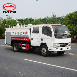Camión de Limpieza de Calles Dongfeng de Alta Eficiencia con Capacidad de 8000L, Distancia entre Ejes de 3800mm, 4x2, con Rociador Frontal y Pulverizador Trasero - Product Image 3