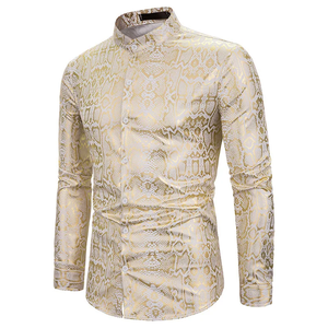 Novità 2025: <span class=keywords><strong>Camicia</strong></span> da <span class=keywords><strong>Uomo</strong></span> con Stampa Animalier Metallizzata Lucida, Maniche Lunghe, Colletto Alto, per Feste, Discoteche e Spettacoli, 100% Cotone - Product Image 6