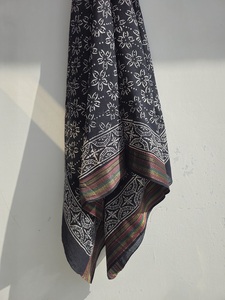 ผ้าซารองพิมพ์ลายใบไม้ทำมือจากไม้ ผ้าฝ้ายเนื้อนุ่ม น้ำหนักเบา ระบายอากาศได้ดี สวยงาม เหมาะสำหรับผู้หญิง ชุดชายหาด ขายส่ง - Product Image 5