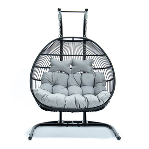 Fauteuil suspendu double en métal personnalisé et confortable avec coussins, pour l'extérieur et le jardin - Product Image 1