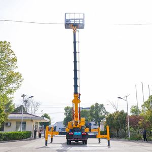 Vehículo Aéreo de Trabajo Dongfeng con Plataforma de 8 Secciones y 36 m, Especial para Mantenimiento de Energía Eléctrica, Alumbrado Público y Paredes Exteriores - Product Image 5