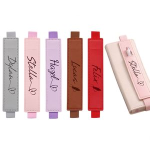 Estuche de Cuero PU Personalizado con Clip Elástico para Bolígrafos, Cuadernos y Lápices, Portátil, para la Escuela y Oficina, Regalo para Él - Product Image 2