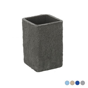 Portacepillos de dientes SAND de diseño cuadrado de 7x7xH10.8 cm para uso en el baño - Product Image 3