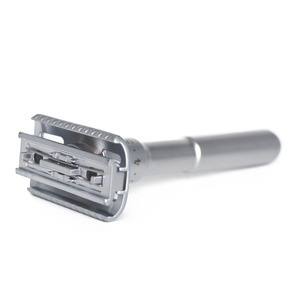 Zwaargewicht Mooi Uitgebalanceerd Tweesnijdend Veiligheidsscheermes Met Instelbare Functie 6 Niveaus - Product Image 3