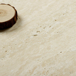 Carreaux en porcelaine effet travertin beige mat antidérapants pour la <span class=keywords><strong>décoration</strong></span> minimaliste des murs et sols de la villa, de la chambre, du salon et des toilettes - Product Image 1