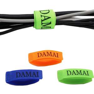 Échantillon gratuit : Organisateur de toilette tendance avec de nombreux compartiments, pochette de rangement pour cosmétiques et maquillage à suspendre, fermeture éclair - Product Image 6