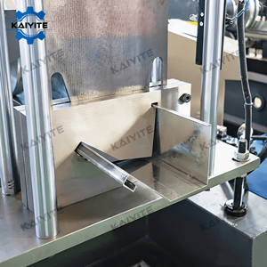 Machine <span class=keywords><strong>à</strong></span> former des gouttières de haute précision 45 #   Machine de profilage de rouleaux pour gouttières de drainage de toiture en acier trempé chromé dur - Product Image 3