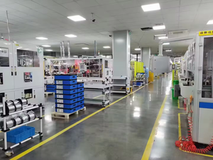 Panel Solar Transparente de Vidrio BIPV de 200W para Ventanas y Invernaderos - Product Image 4