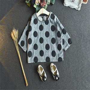 Vêtements de boutique pour enfants en gros, t-shirts à manches 3/4 pour filles mignonnes, style coréen, provenant d'un fournisseur chinois - Product Image 4