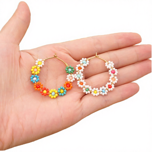 Orecchini Artigianali Placcati Oro con Perline di Riso Floreali in Stile Bohémien, Orecchini a Cerchio Colorati in Stile Europeo alla Moda per Donne - Product Image 4