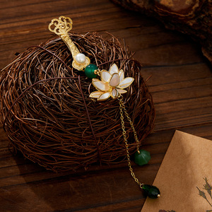MUYU Lotus Brooch With Pearl And Jade Tassel For Cheongsam Women Traditional Chinese Jewelry - Product Image 2
