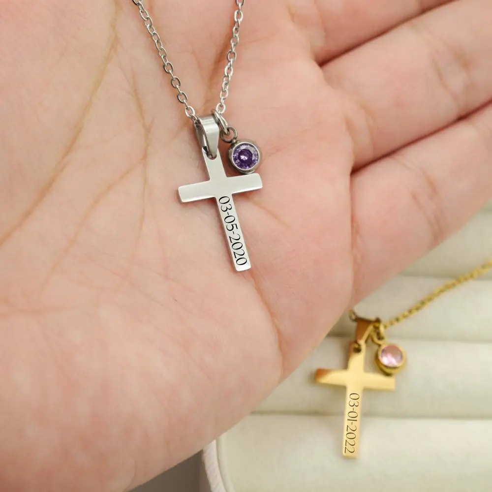 Collana croce in acciaio inossidabile con incisione bianca con ciondolo religioso regalo cristiano per la tua famiglia di amici incrocia gioielli