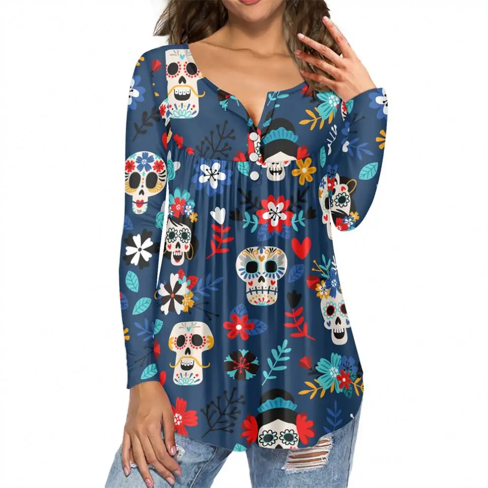 Camisa holgada plisada con imágenes de calavera de azúcar para mujer, Tops de Otoño de manga larga con estampado colorido de flores a petición, cuello de pico personalizado