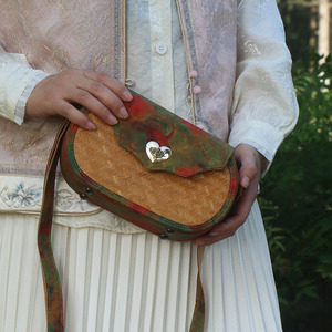 Chinese Style Bamboo Woven Crossbody Bag Single Shoulder Strap <b>Portable</b> With <b>Lock</b> Decoration Women's Chest Bag - Product Image 2