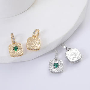 युआनलॉन्ग फैशन महिला डिय वर्ग जिरकोन जेड माइक्रो इनल्ड गोल्ड कॉपर मिश्र धातु बड़े छेद डिजाइन पेलेंट हार थोक - Product Image 1