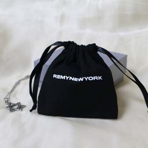 Prix d'usine, logo personnalisé, pochette en coton réutilisable et recyclable, impression sérigraphique à cordon, pour l'emballage, la promotion, les cadeaux, les bijoux - Product Image 5