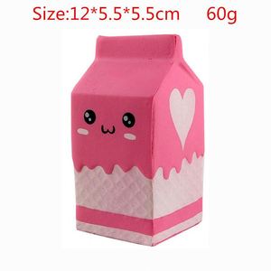 Juguetes antiestrés blandos de levantamiento lento con forma de pastel, grandes, de material PU, unisex, con diseños de palomitas, patatas fritas y panda - Product Image 1