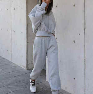 ชุดออกกำลังกายสำหรับผู้หญิงมีฮู้ดผ้าฟลีซอบอุ่นผ้าฝ้าย100% ออกแบบได้ตามต้องการสำหรับฤดูหนาว - Product Image 3