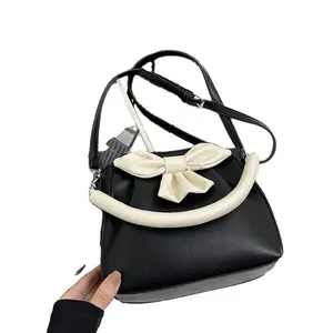 2024 New Spring/Summer Wrinkled Handbag with Contrast Bow Knot Bucket Bag
