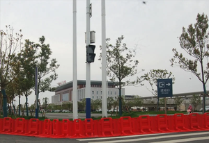 Barrière de flexion extérieure de sécurité Havospark Flood Boxwall Utilisation de la barrière d'eau pour disperser la direction des inondations - Product Image 3