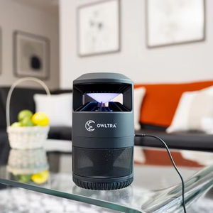 Owltra Super Aspiration Électrique Maison Mouches Moucheron Tueur Trappeur Mites Piège À Fruits Papillon Plug-In Électrique Mouche Collant Pièges Pour la maison - Product Image 1