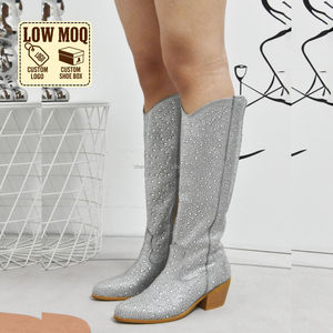 Botas Vaqueras de Lujo Personalizadas CEHNO con Pedrería Plateada y Dorada para Mujer, Zapatos Elegantes de Moda para Novia, Ideales para Bodas y Fiestas - Product Image 1