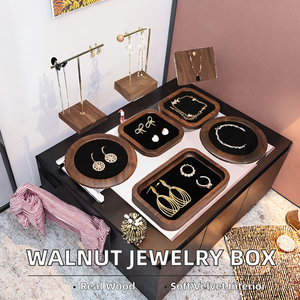 Ensemble de présentoirs à bijoux modernes en bois de noyer avec doublure en velours pour boucles d'oreilles, colliers et bracelets, plateaux et supports carrés et ronds - Product Image 2