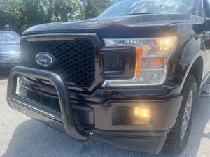 <span class=keywords><strong>Ford</strong></span> F-150 XLT SuperCrew <span class=keywords><strong>Pickup</strong></span> 2020, 5,5 pieds de long, intérieur clair, automatique, essence turbo, cuir, électrique, conduite à gauche, occasion, jantes R18, feux LED - Product Image 6