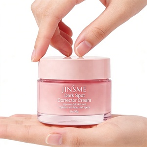 Crème hydratante éclaircissante personnalisée OEM ODM 50g à la niacinamide pour estomper les taches, soin du visage pour tous types de peau, en flacon - Product Image 5