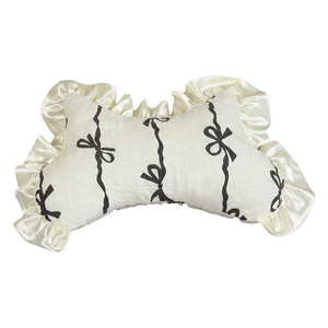 Coussin pour chat, sur le thème des chatons, couleur crème, avec nœuds décoratifs, tapis de couchage pour animaux de compagnie avec bordure en dentelle, tapis de couchage épais et moelleux pour chiens. - Product Image 5